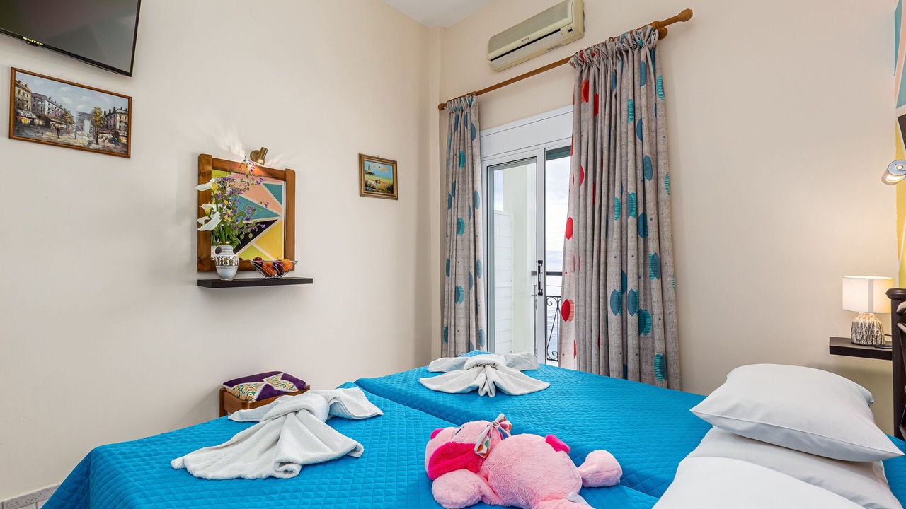 Photo of Bedroom in Benitses