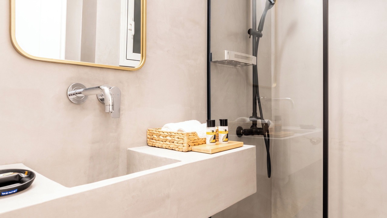 Photo of Bathroom in Plaka