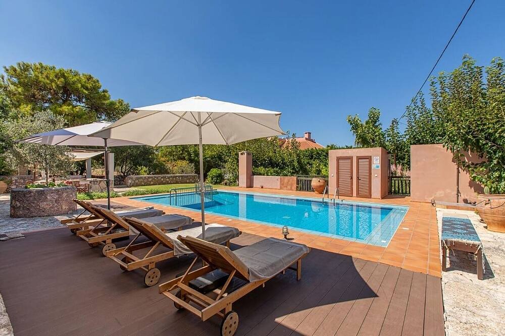 Photo of Outdoor in Pitharion