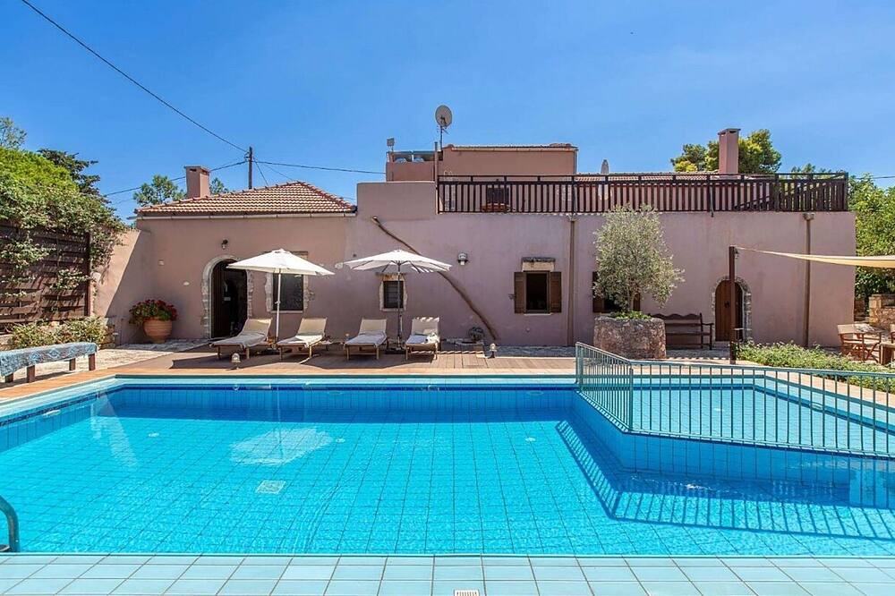 Photo of Outdoor in Pitharion