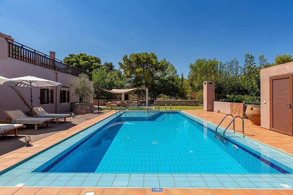 Photo of Outdoor in Pitharion