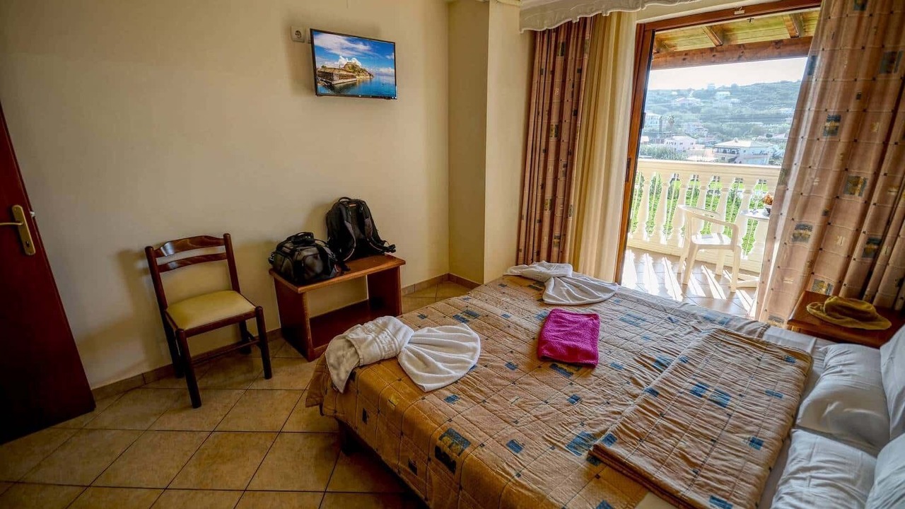 Photo of Bedroom in Agios Stefanos Avliotes