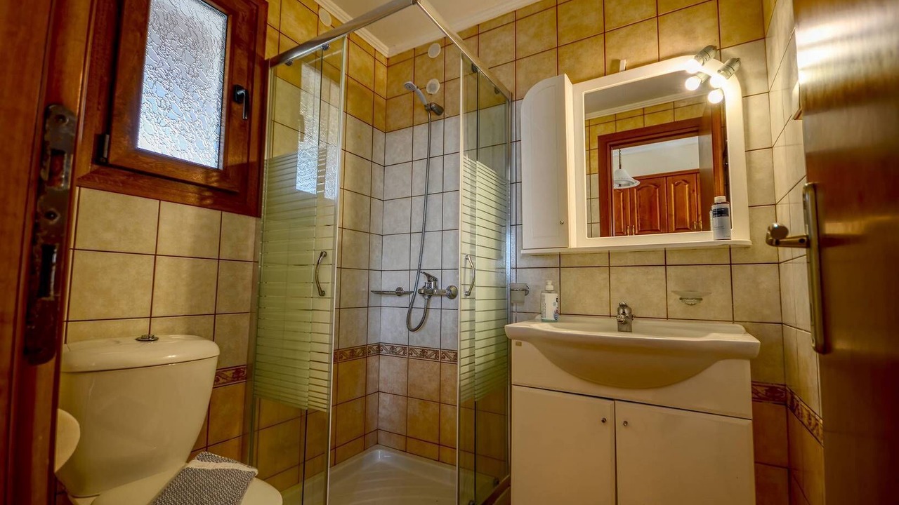 Photo of Bedroom in Agios Stefanos Avliotes