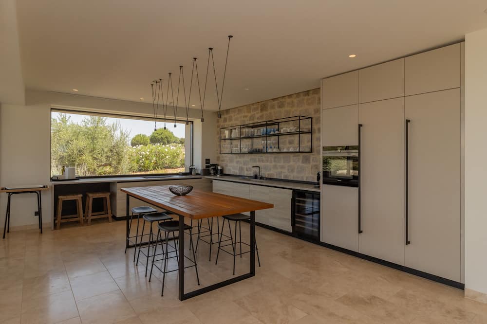 Photo of Kitchen in Petrochori