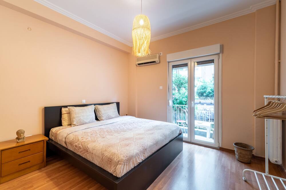 Photo of Bedroom in Ampelokipoi