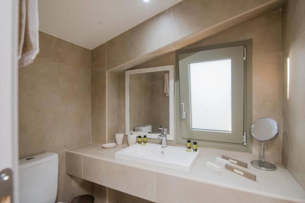 Photo of Bathroom in Ano Korakiana