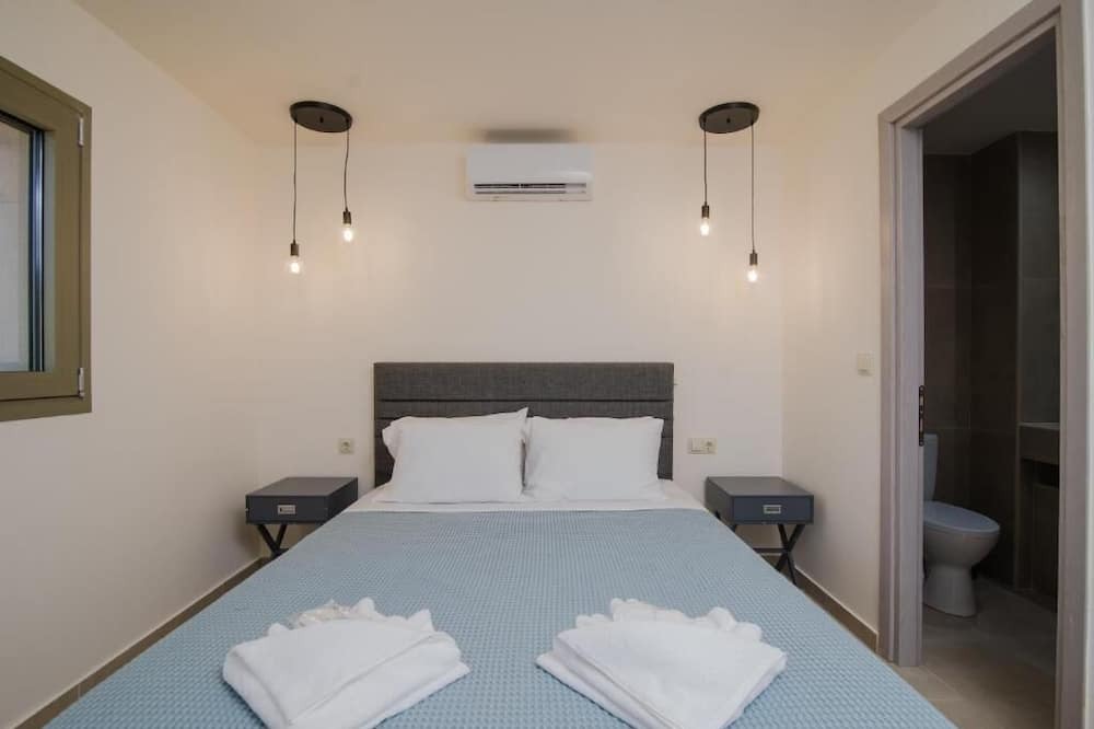 Photo of Bedroom in Ano Korakiana