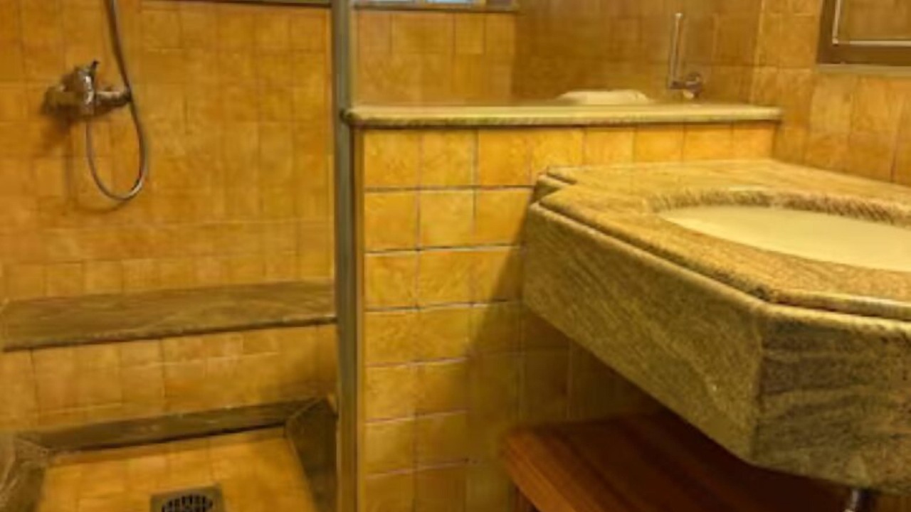 Photo of Bathroom in Apollonia
