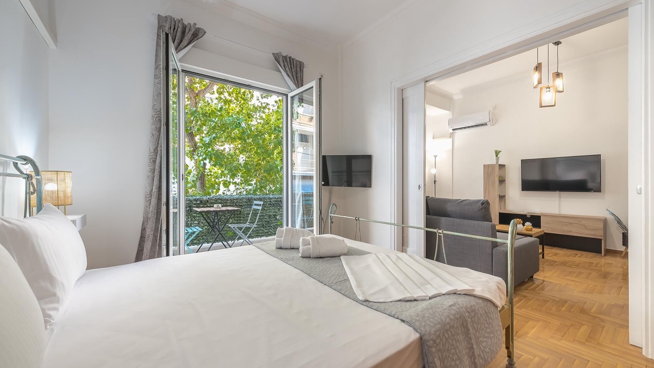 Photo of Bedroom in Ampelokipoi