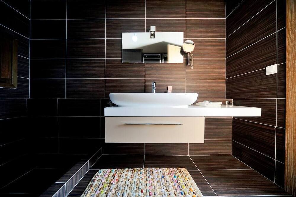 Photo of Bathroom in Ormilia