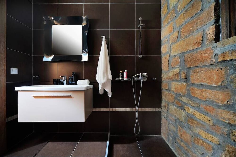 Photo of Bathroom in Ormilia