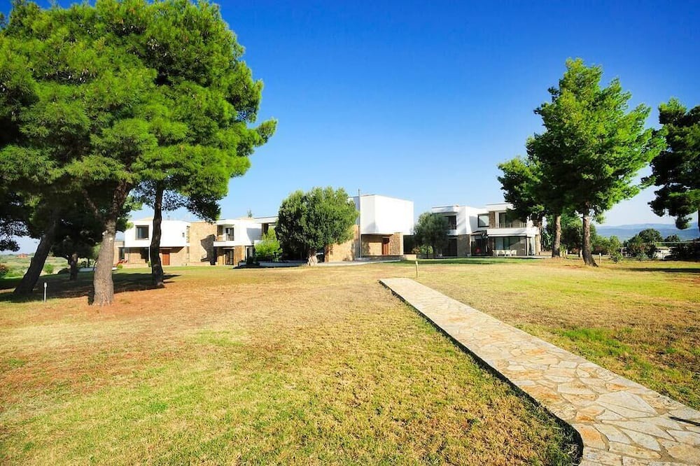 Photo of Outdoor in Ormilia