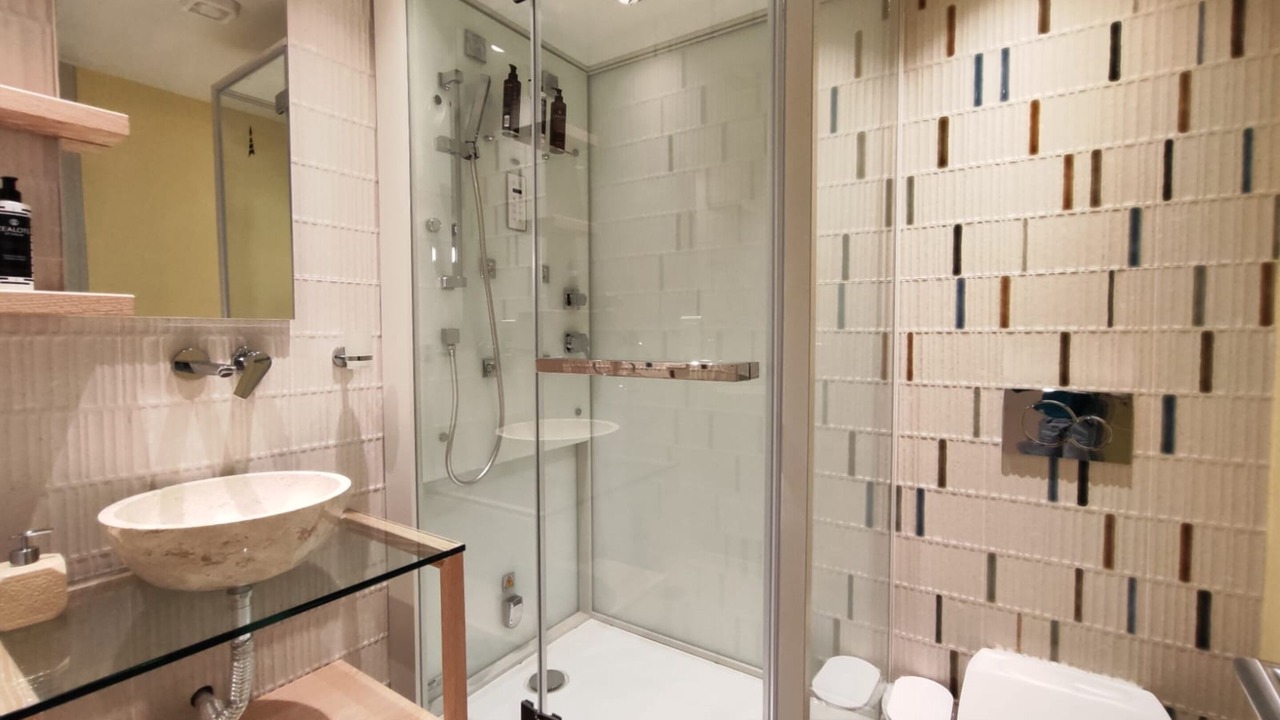 Photo of Bathroom in Monastiraki