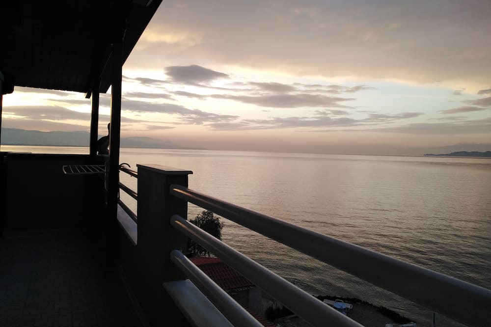 Photo of Outdoor in Korithion