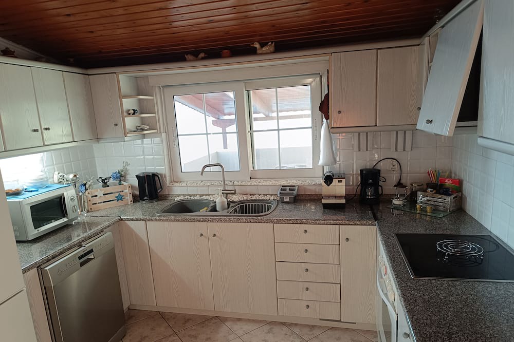 Photo of Kitchen in Korithion