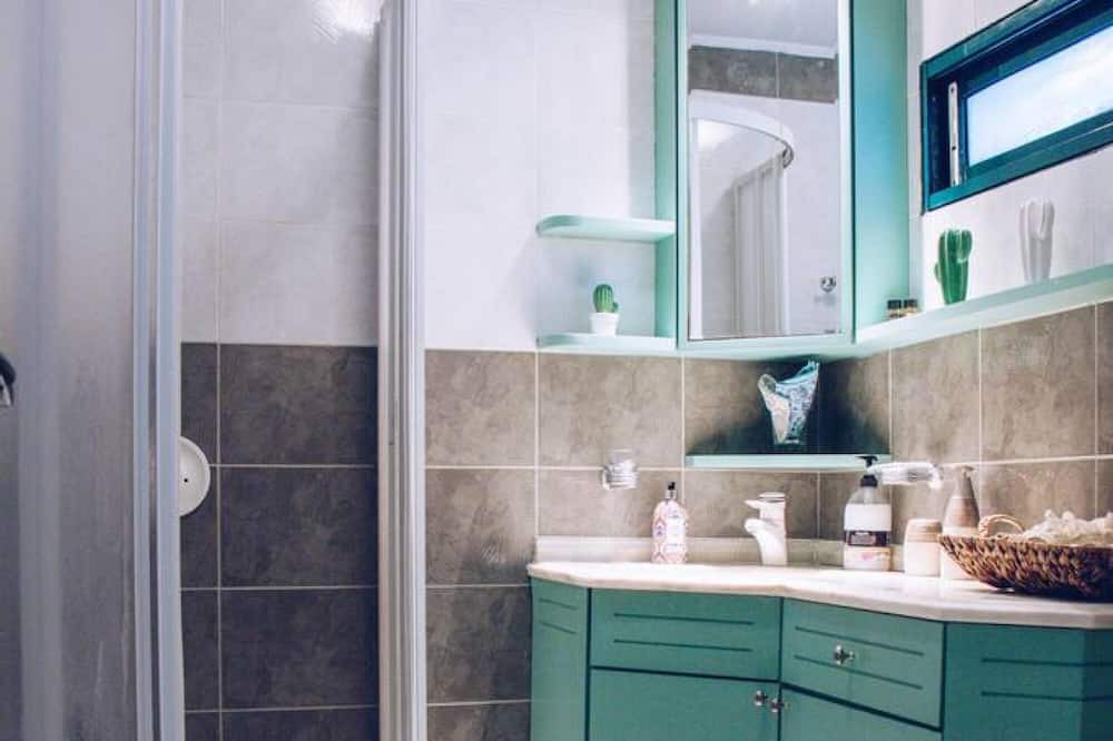 Photo of Bathroom in Lagonissi