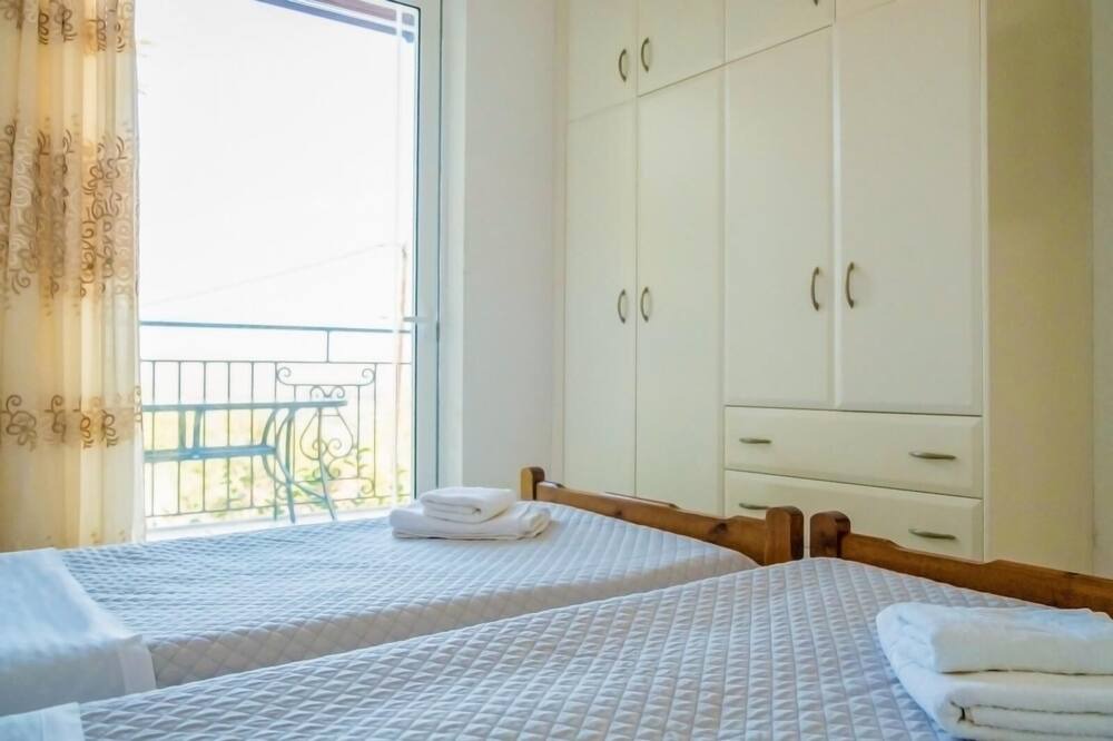 Photo of Bedroom in Pitharion