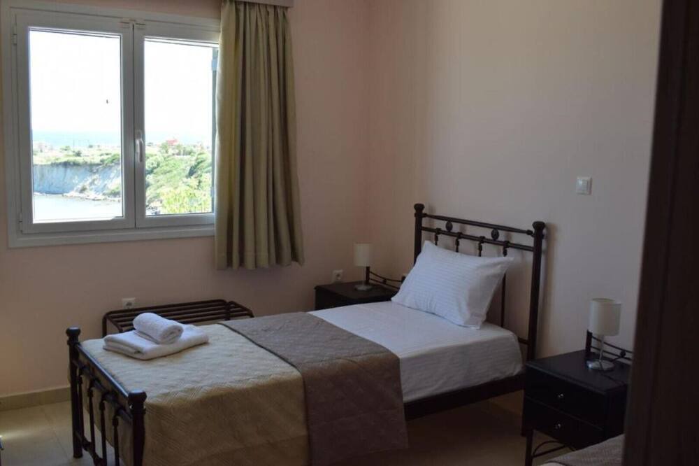 Photo of Bedroom in Kounopetra