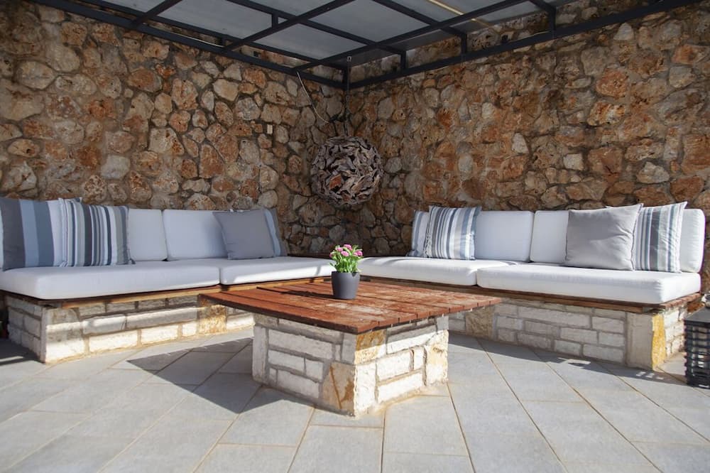 Photo of Patio Balcony in Igoumenitsa