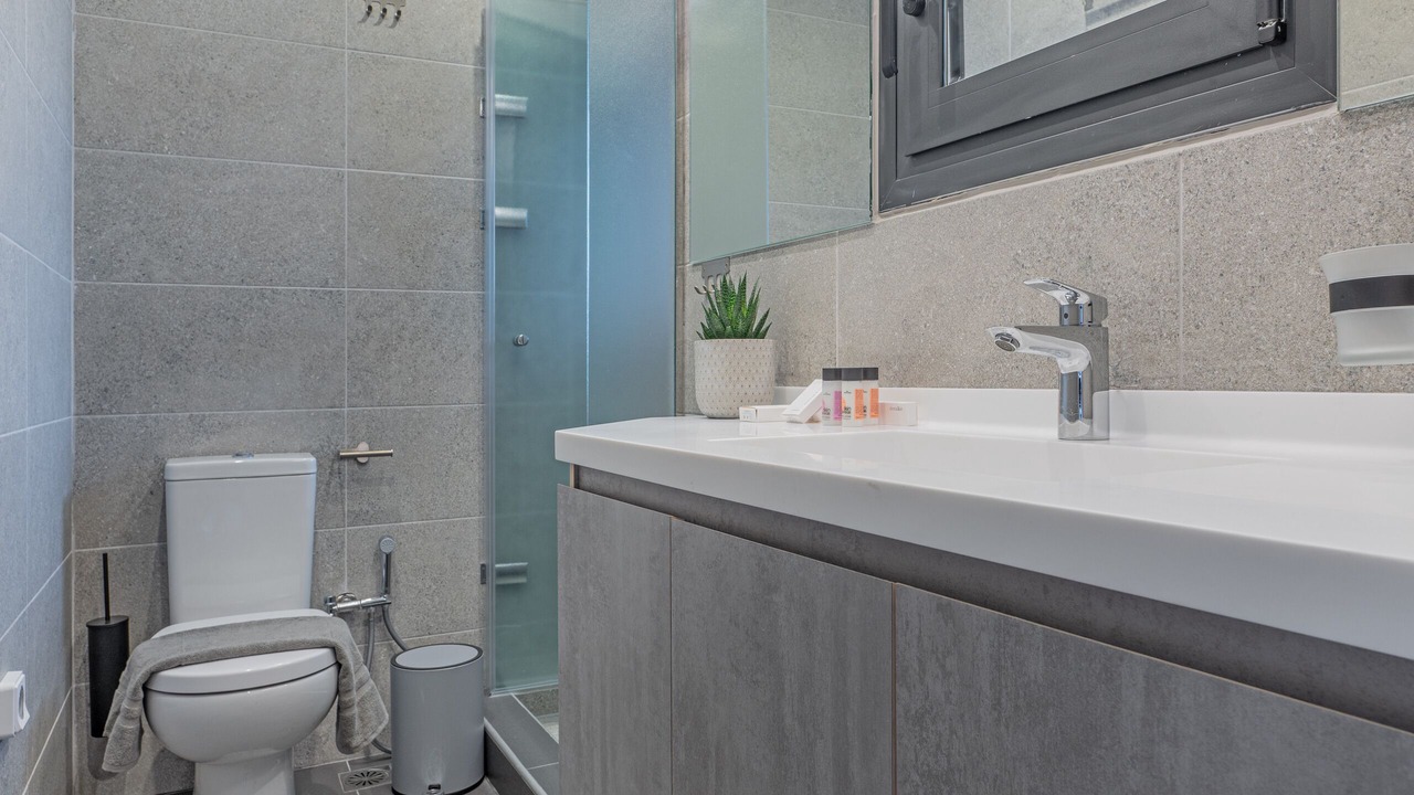 Photo of Bathroom in Exarhia