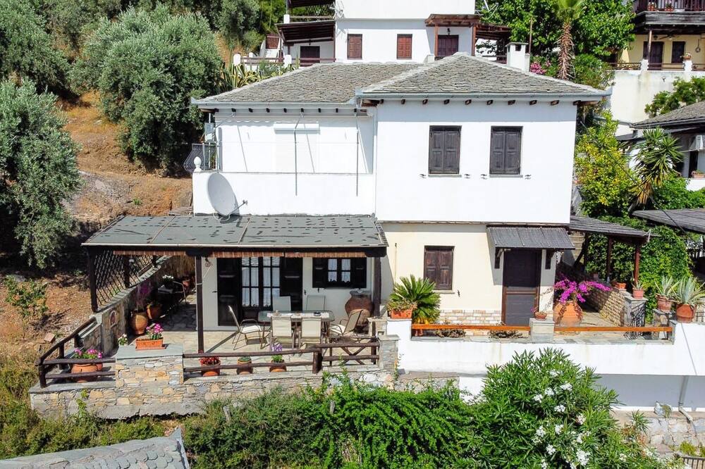 Photo of Outdoor in Afissos