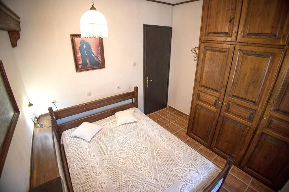 Photo of Bedroom in Afissos