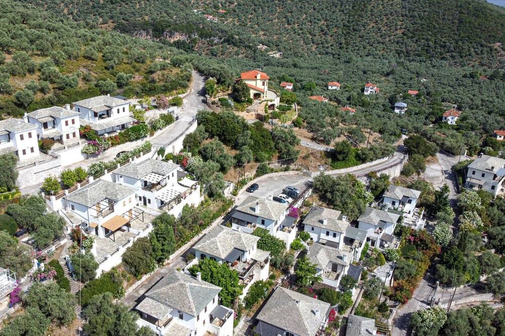 Photo of Outdoor in Afissos