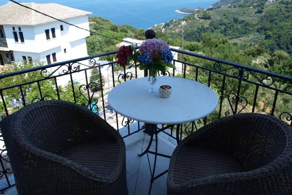 Photo of Outdoor in Agios Dimitrios