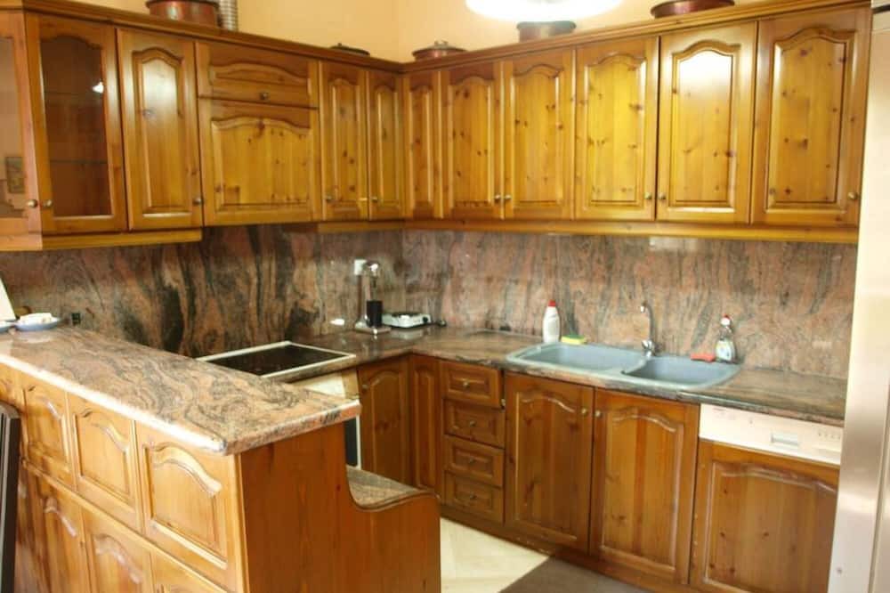 Photo of Kitchen in Agios Dimitrios