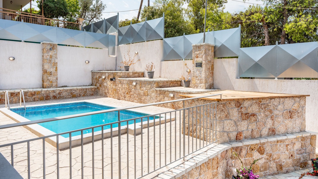 Photo of Outdoor in Oropos