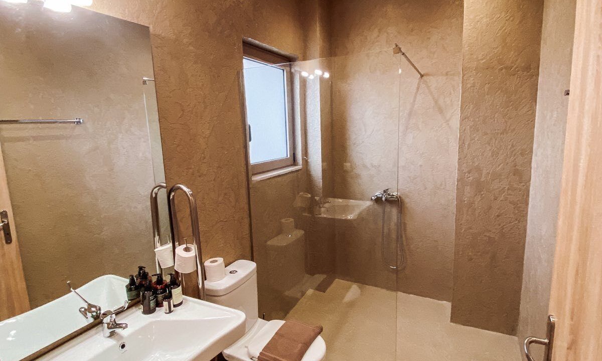 Photo of Bathroom in Gythio