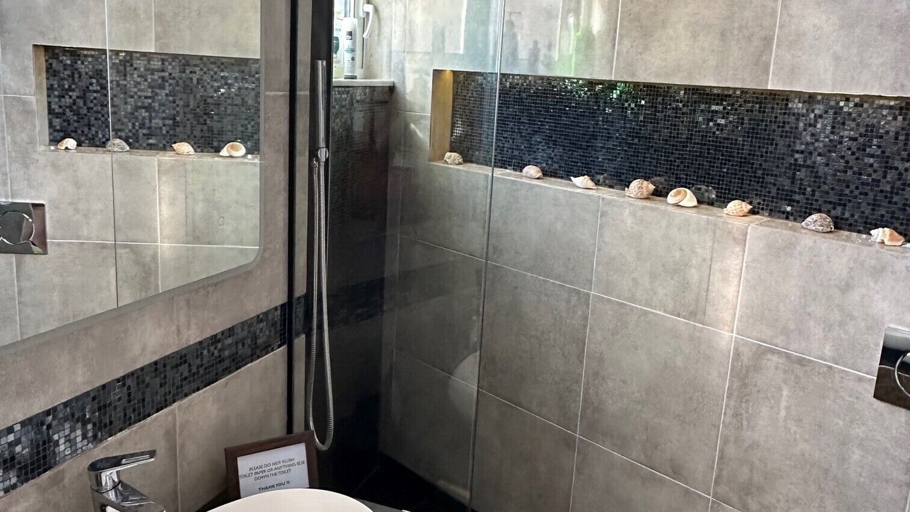 Photo of Bathroom in Saronida
