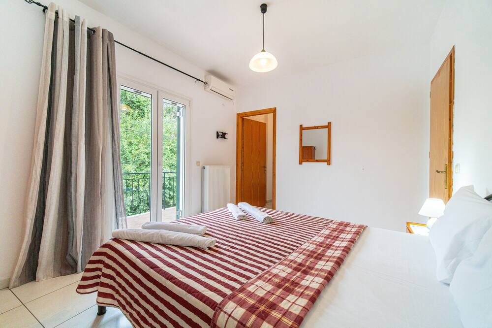 Photo of Bedroom in Kato Korakiana