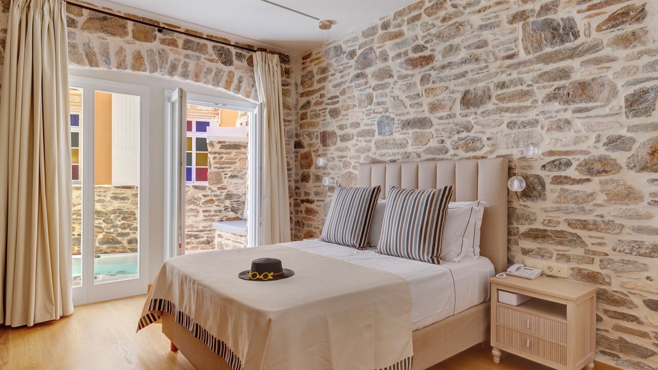 Photo of Bedroom in Ermoupoli