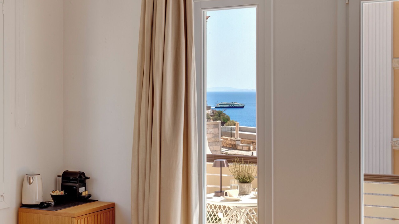 Photo of Bedroom in Ermoupoli