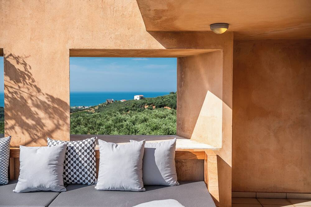Photo of Livingroom in Kontomari