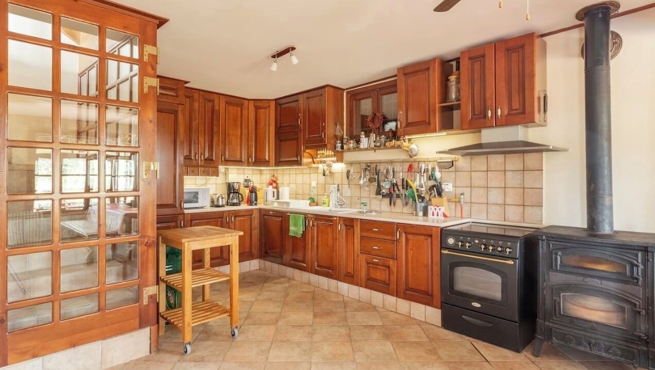 Photo of Kitchen in Ormos Agiou Ioannou