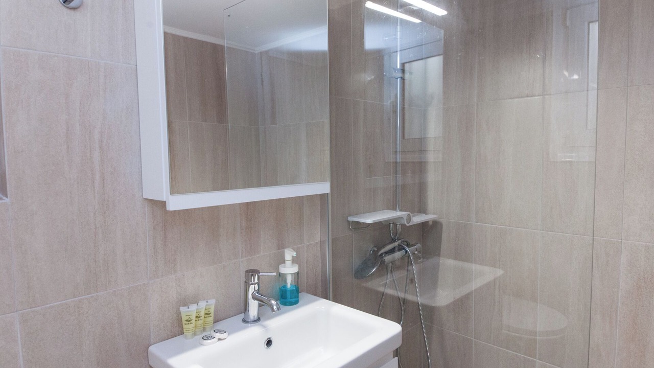 Photo of Bathroom in Galatsi