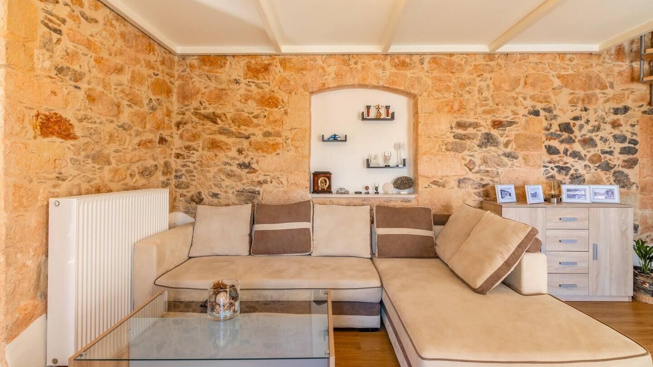 Photo of Kitchen in Thrapsano