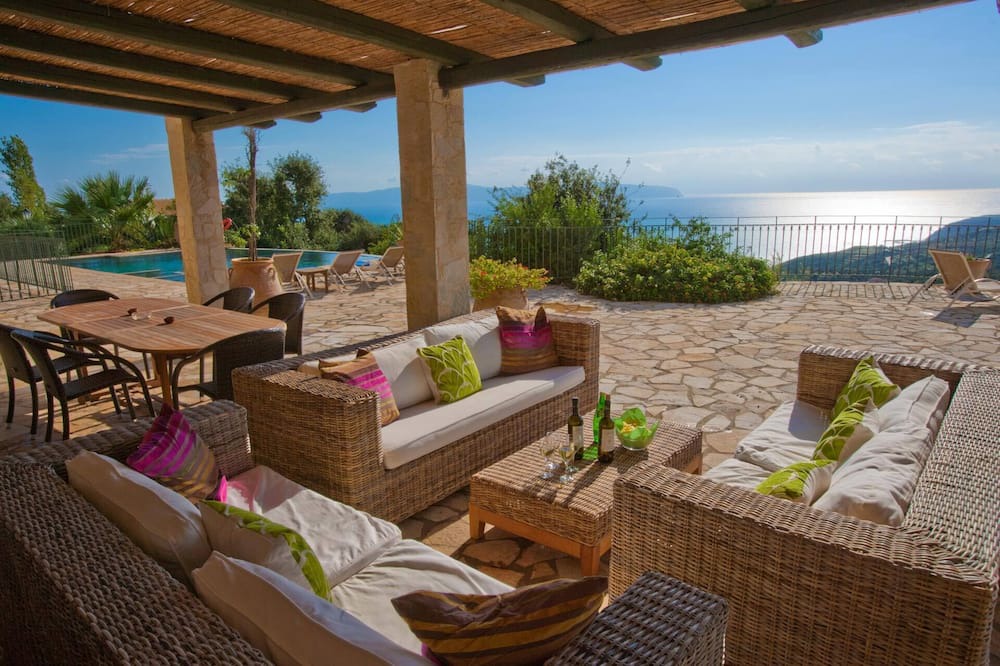 Photo of Patio Balcony in Skala
