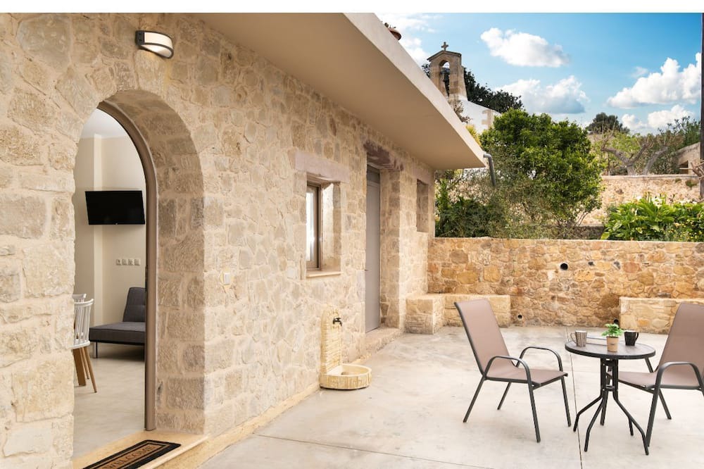Photo of Patio Balcony in Ravdoucha