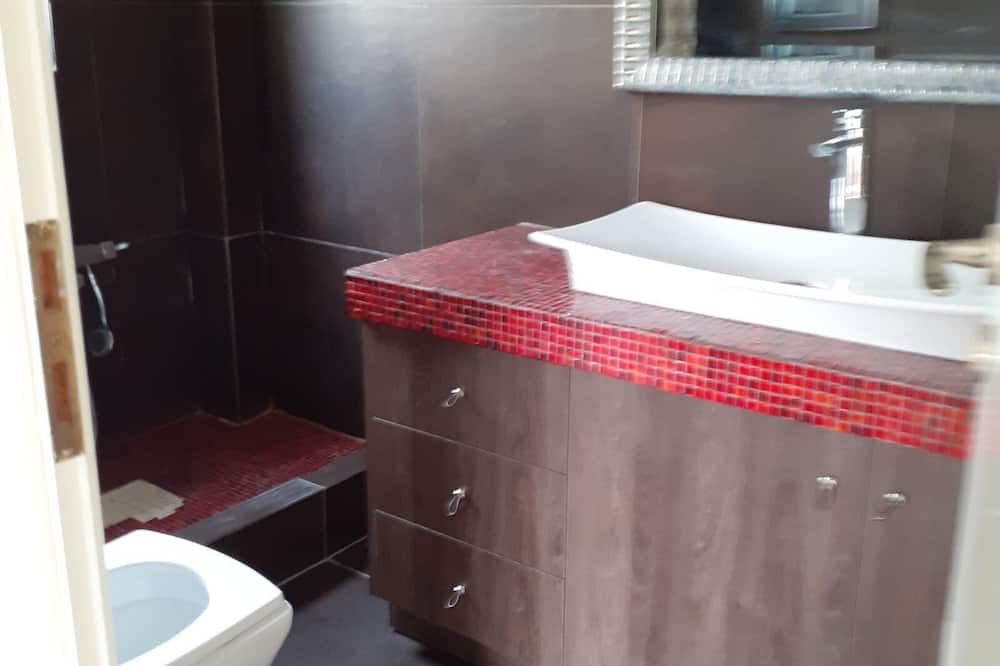 Photo of Bathroom in Schinias