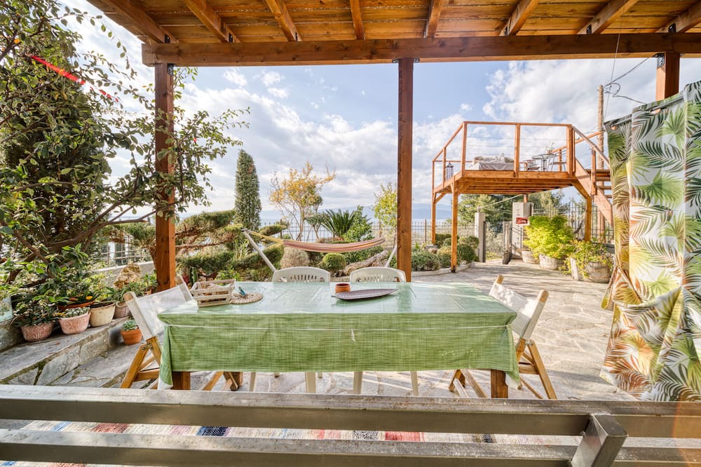 Photo of Outdoor in Kamena Vourla