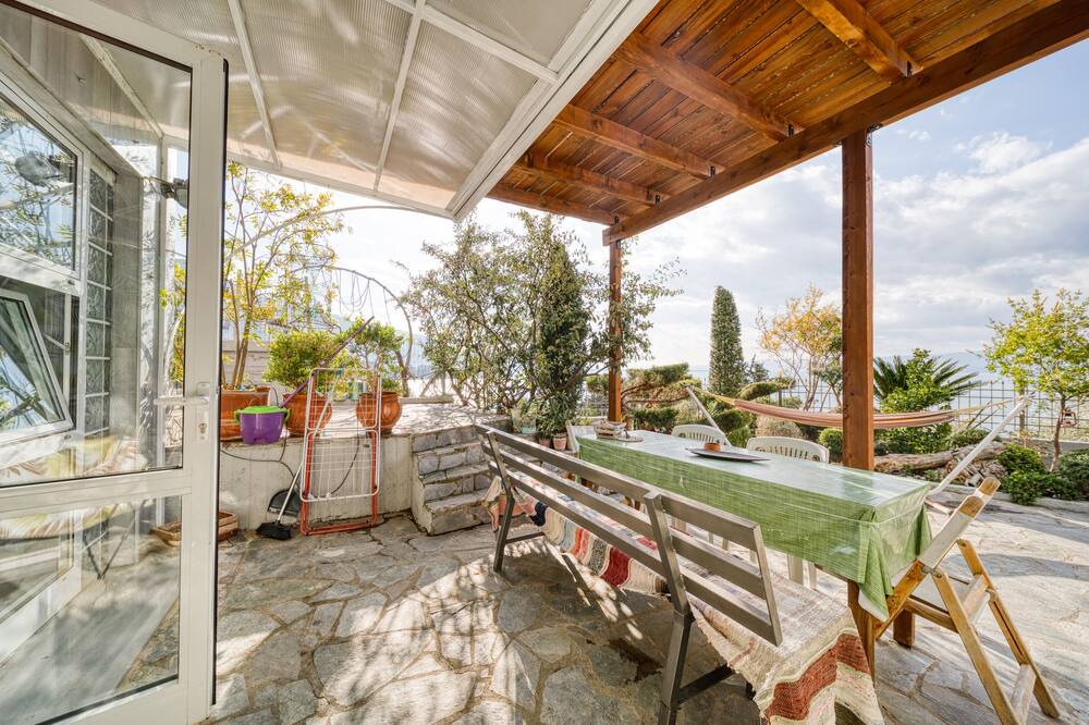 Photo of Outdoor in Kamena Vourla