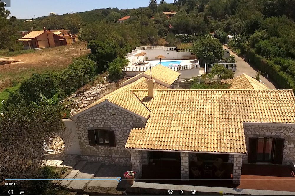 Photo of Outdoor in Agios Stefanos Avliotes