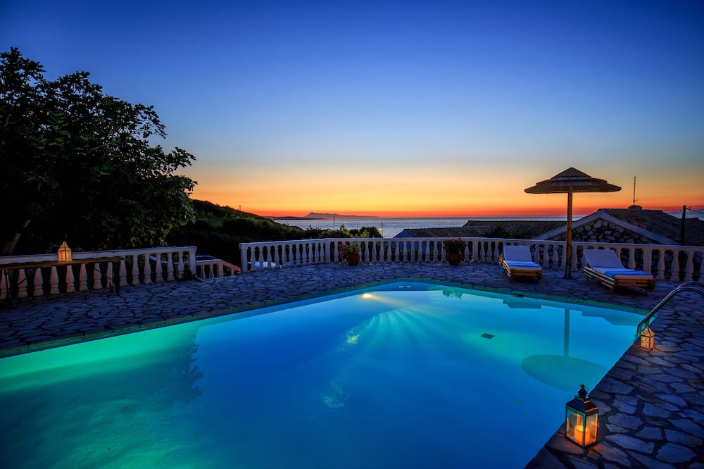 Photo of Outdoor in Agios Stefanos Avliotes