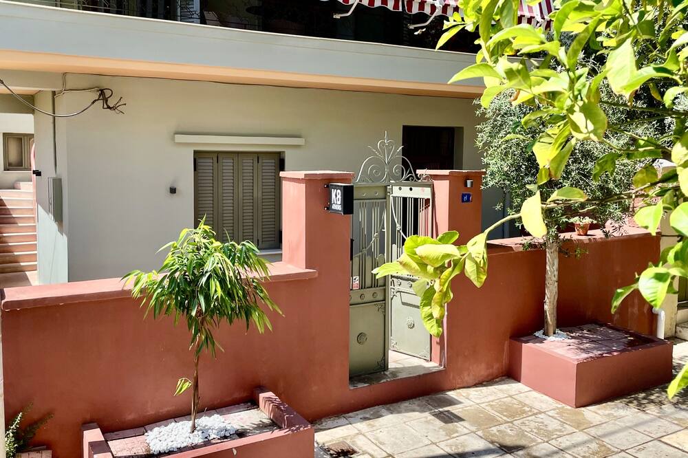 Photo of Patio Balcony in Petralona