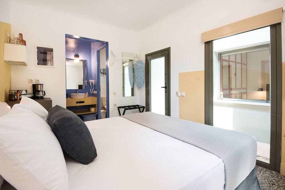 Photo of Bedroom in Petralona