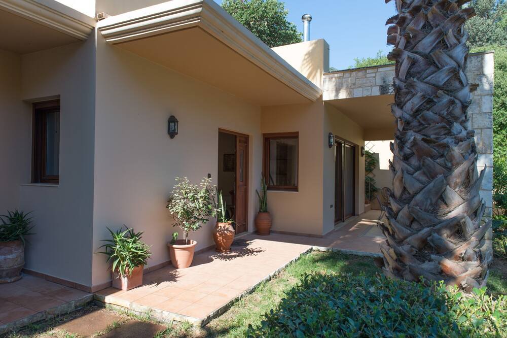 Photo of Outdoor in Palaiokastro