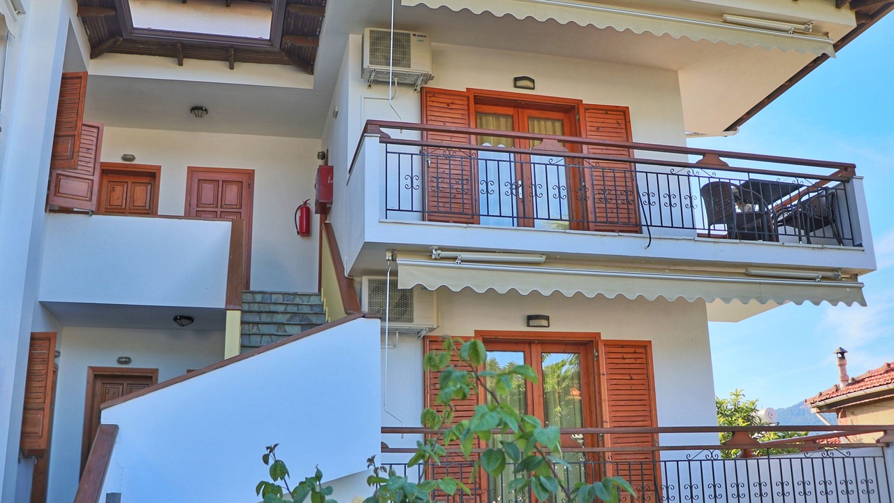 Photo of Outdoor in Chrisi Akti
